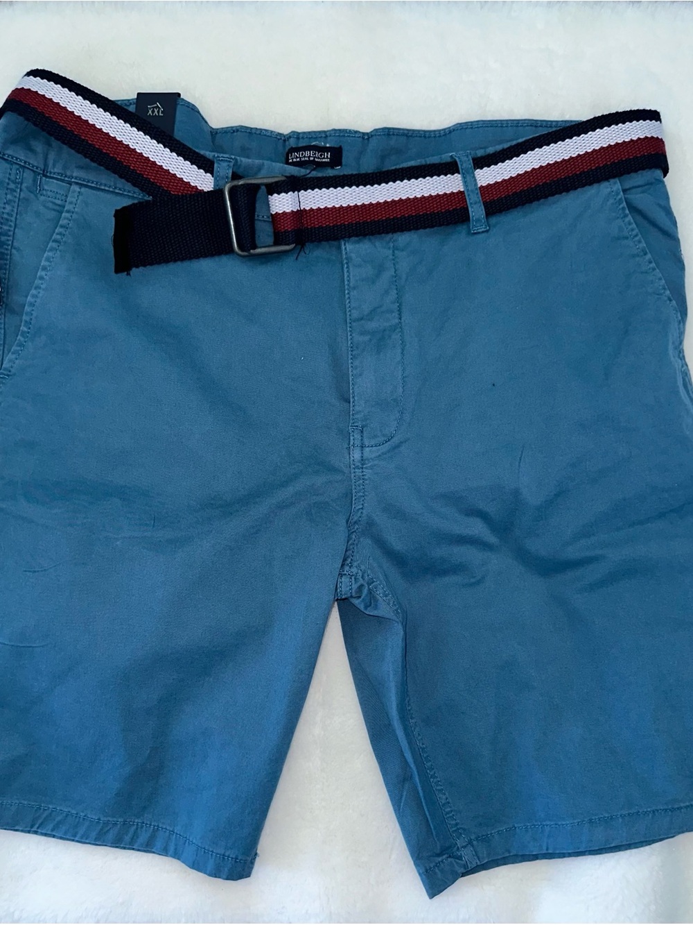 Lindbergh Blue Cotton Shorts with Striped Belt XXL